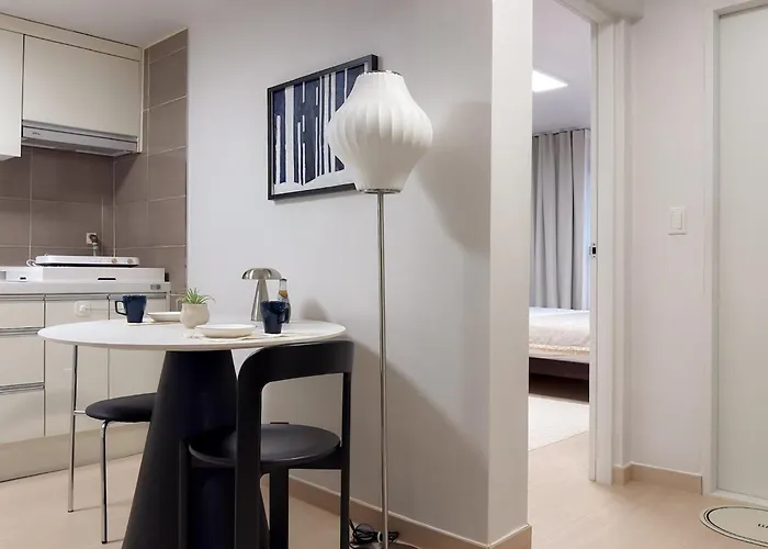 Villa Ddp Prime Triple Metro Access, Shopping Paradise, Scenic Park View Seúl