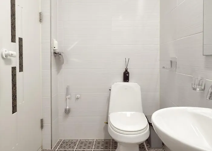 Ddp Prime Triple Metro Access, Shopping Paradise, Scenic Park View Villa *